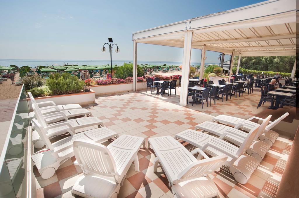 Hotel Corallo Lido di Jesolo Eksteriør billede
