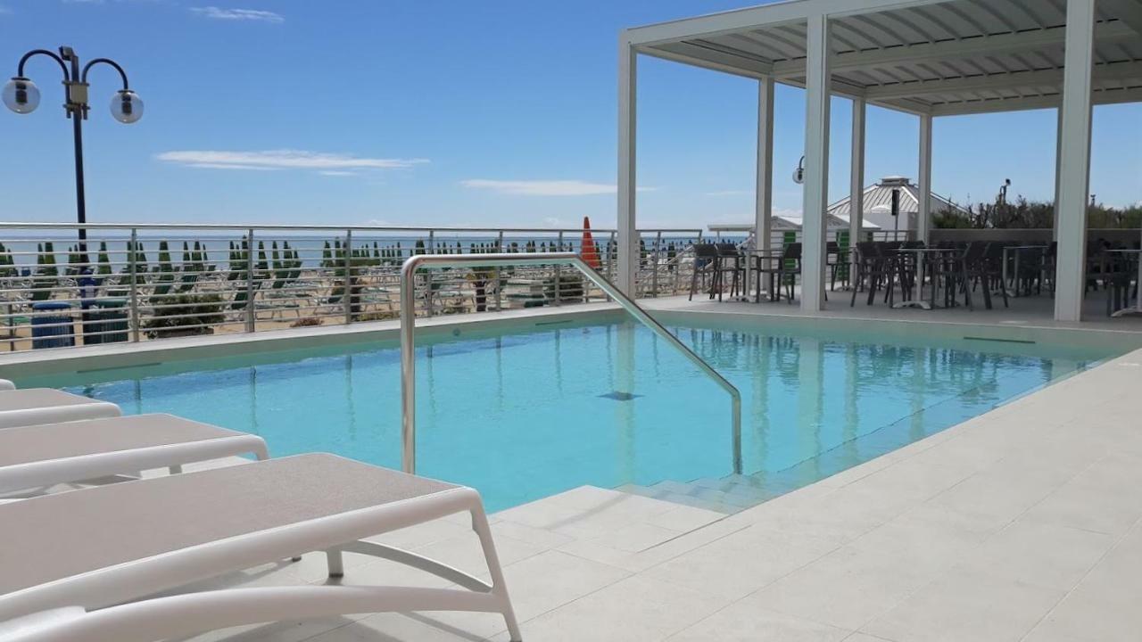 Hotel Corallo Lido di Jesolo Eksteriør billede